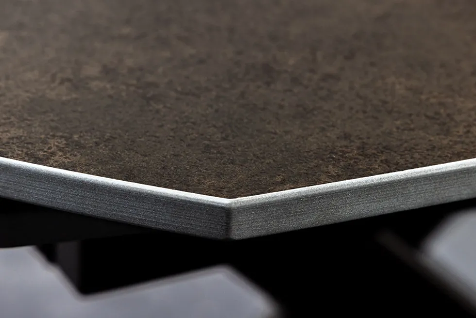 Ausziehbarer Esstisch INCEPTION 130-190cm rost oval Keramik bronze Gestell