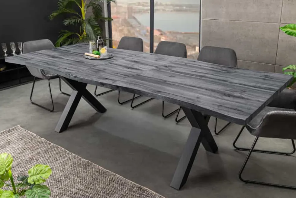Ausziehbarer Esstisch WILD 160-200cm grau gekälkt Wildeichen-Design Baumkante schwarz