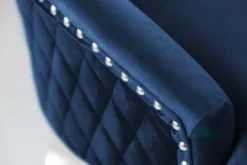 Barock Stuhl CASTLE DELUXE royalblau Samt Löwenkopf Chesterfield Design Esszimmerstuhl Nieten