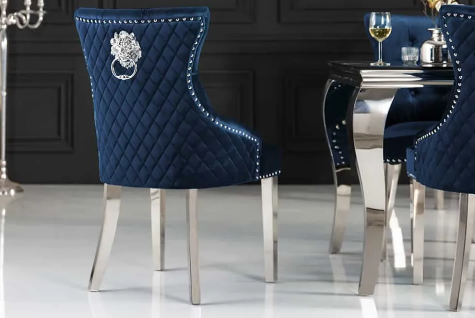 Barock Stuhl CASTLE DELUXE royalblau Samt Löwenkopf Chesterfield Design Esszimmerstuhl Nieten