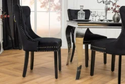 Chesterfield Stuhl CASTLE schwarz Samt Massivholz Ziernieten mit Komfortgriff