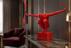 Deko-Figur HIGH DIVER 50cm rot handmade Athleten-Skulptur