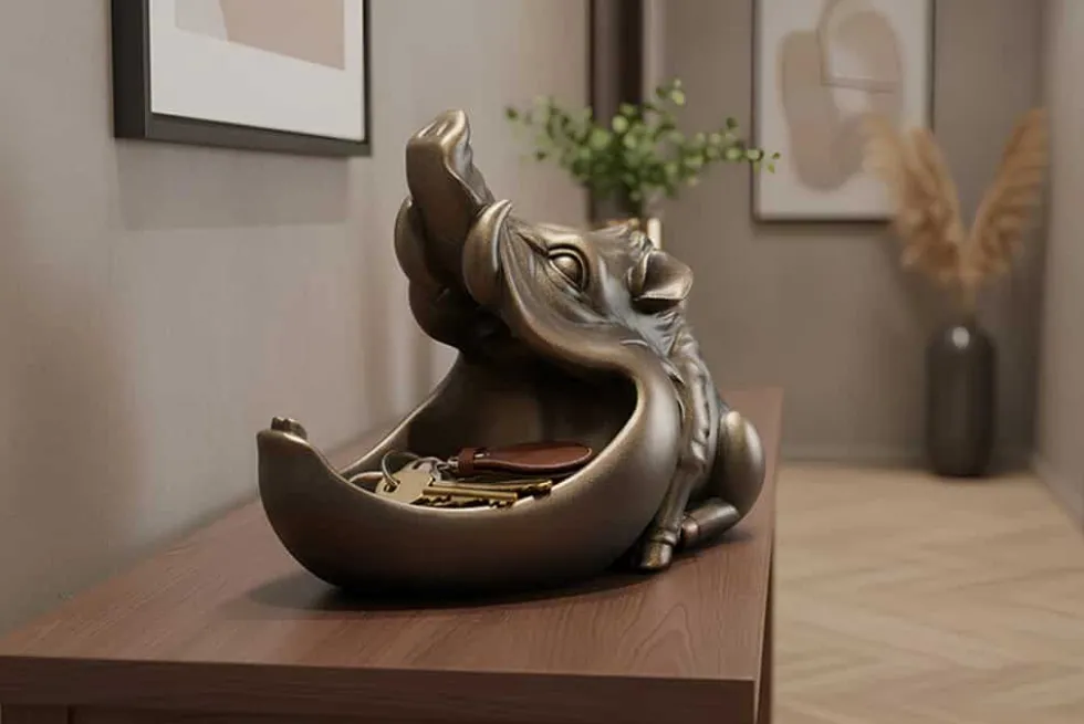Deko-Figur WARTHOG 35cm bronze mit Ablagefach handmade