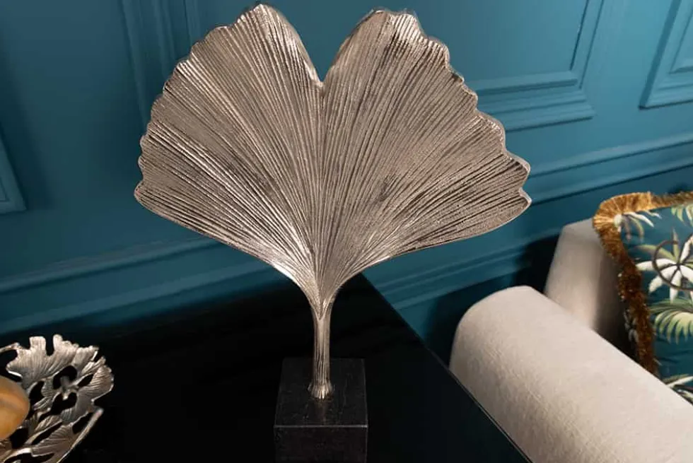 Dekorative Skulptur GINKGO LEAF 45cm silber handmade Metall mit Marmorsockel