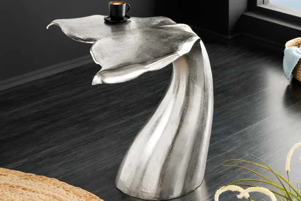 Design Beistelltisch WILDLIFE Walflosse 60cm silber Metall handmade