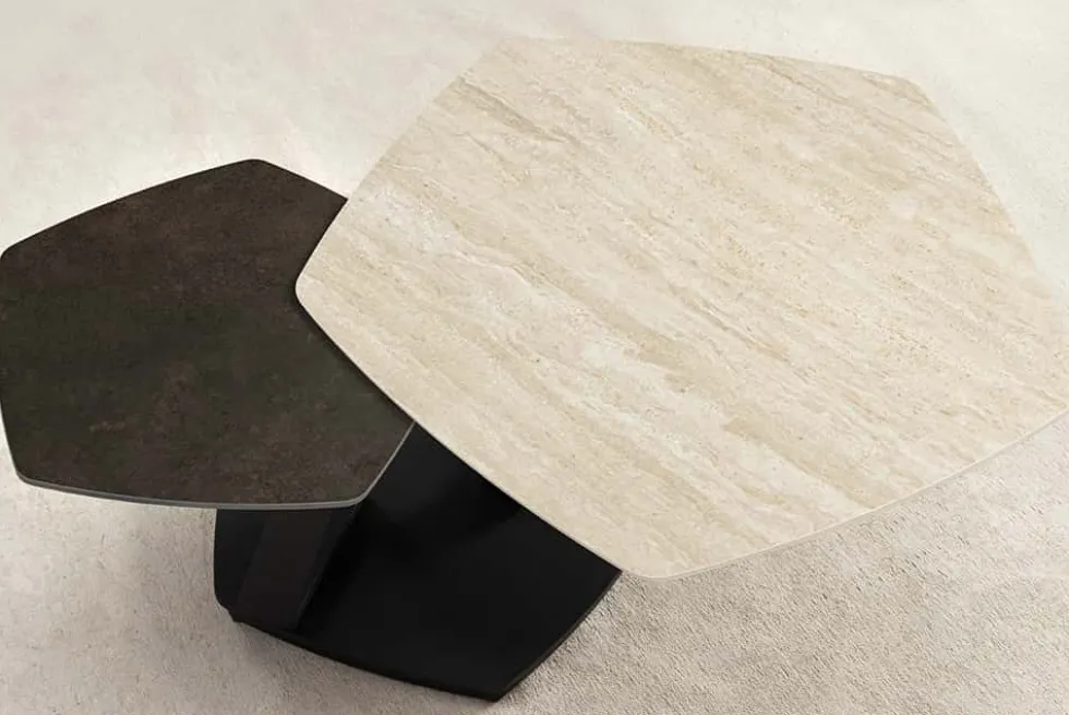Design Couchtisch MOVEMENT rost Pentagon drehbar Travertin Keramik schwarz Metall