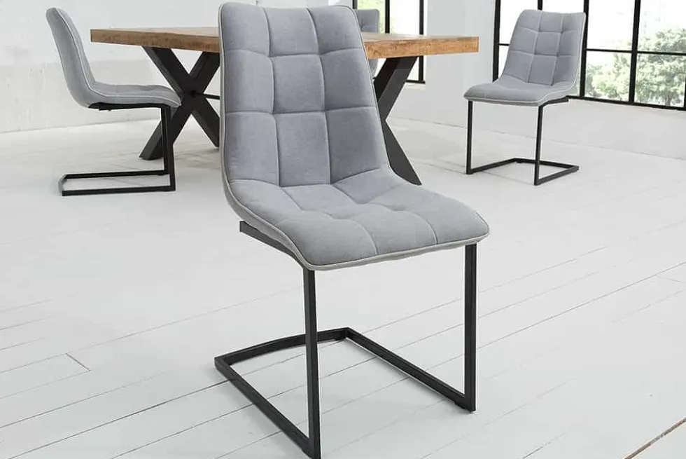 Design Freischwinger Stuhl MIAMI hellgrau Metallgestell matt schwarz