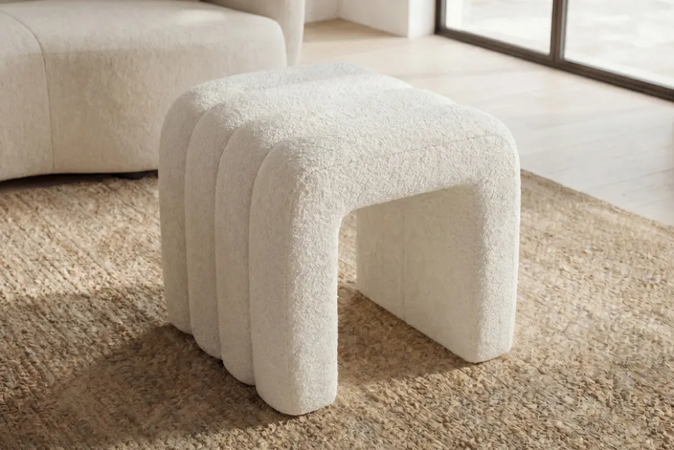 Design Polsterhocker VOGUE 40cm beige Bouclé Sitzhocker