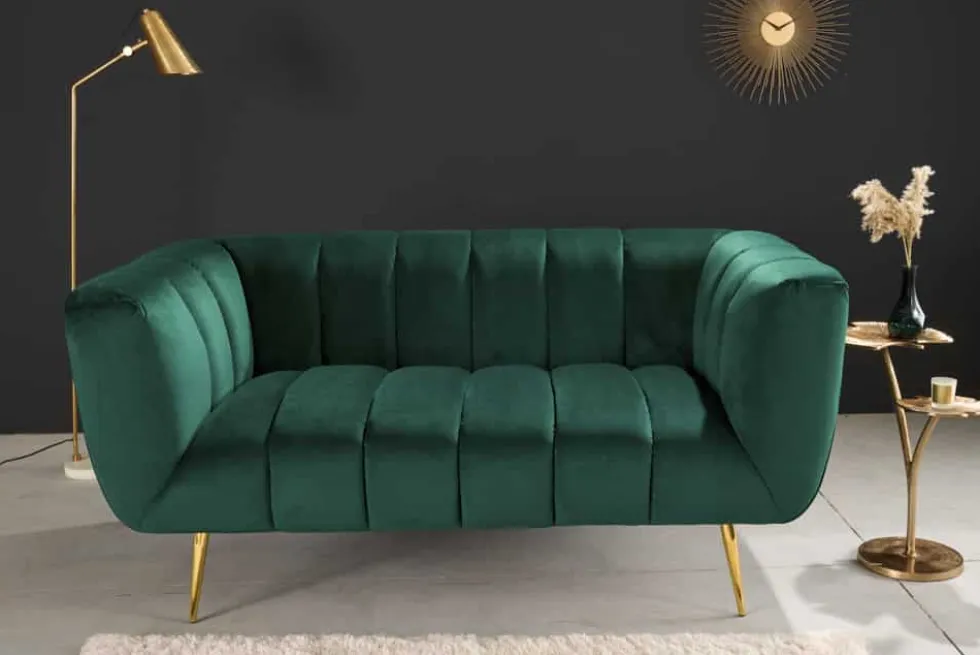 Design 2-Sitzer Sofa NOBLESSE 165cm smaragdgrün Samt Federkern goldene Metallfüße