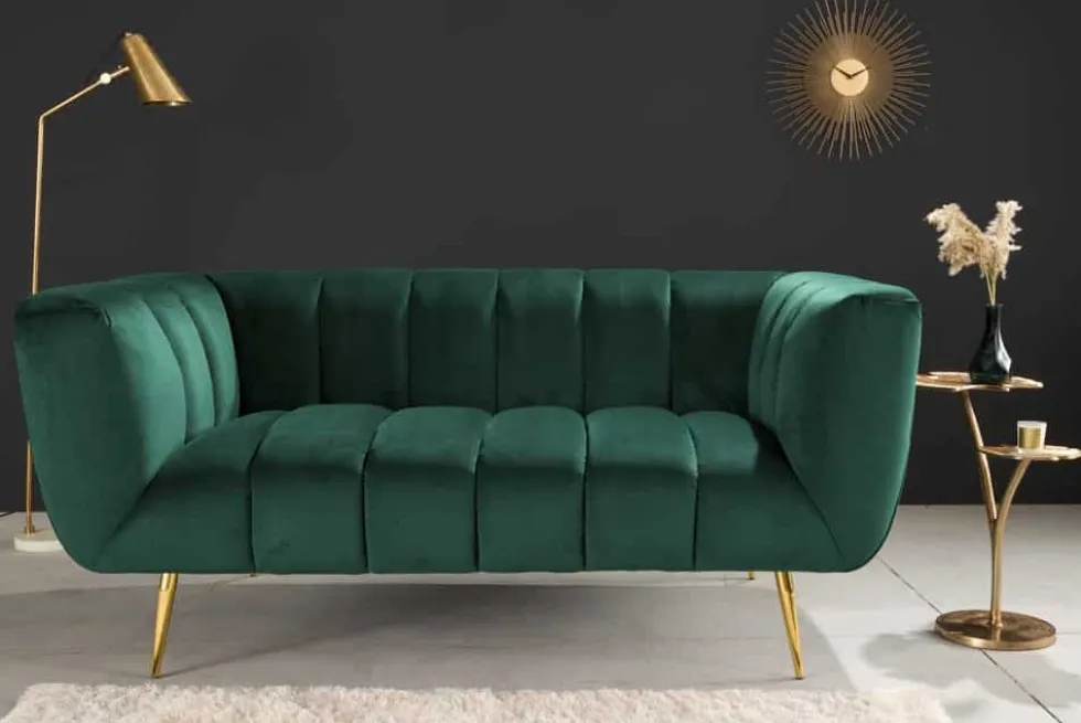 Design 2-Sitzer Sofa NOBLESSE 165cm smaragdgrün Samt Federkern goldene Metallfüße