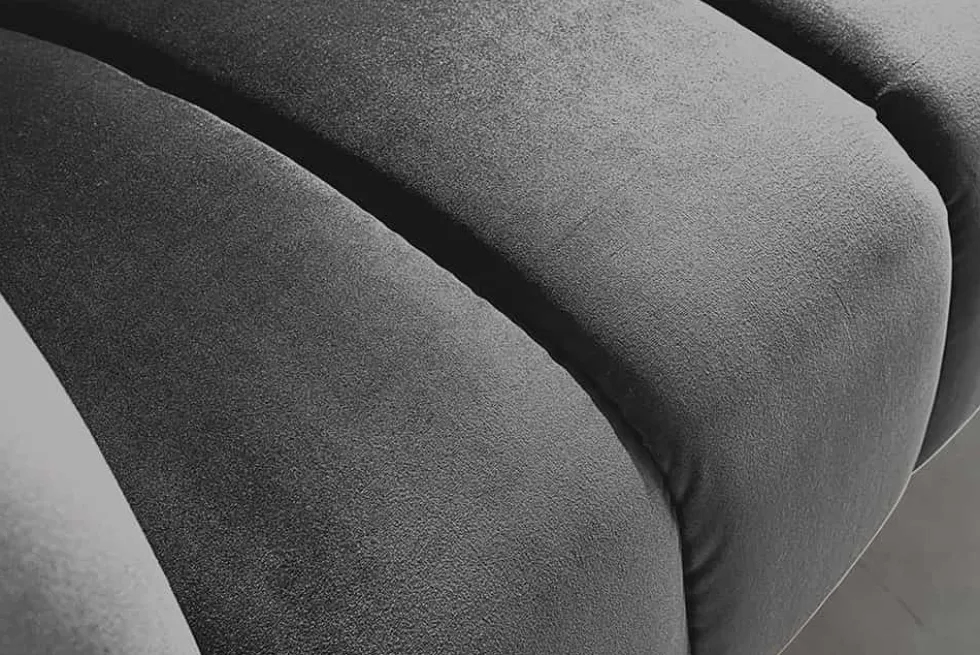 Design 2-Sitzer Sofa NOBLESSE 165cm grau Samt schwarze Metallfüße Federkern