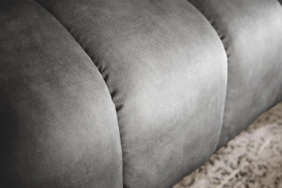 Design 3-Sitzer Sofa NOBLESSE 225cm grau Samt Federkern schwarze Metallfüße