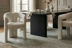 Design Stuhl ARCH creme weiß Chenille mit Armlehne Rundum-Bezug