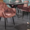 Design Stuhl MILANO rost braun Samt mit Armlehne Ziersteppung gepolstert schwarze Metallbeine