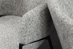 Design Stuhl NOBLESSE grau Chenille schwarzes Metallgestell