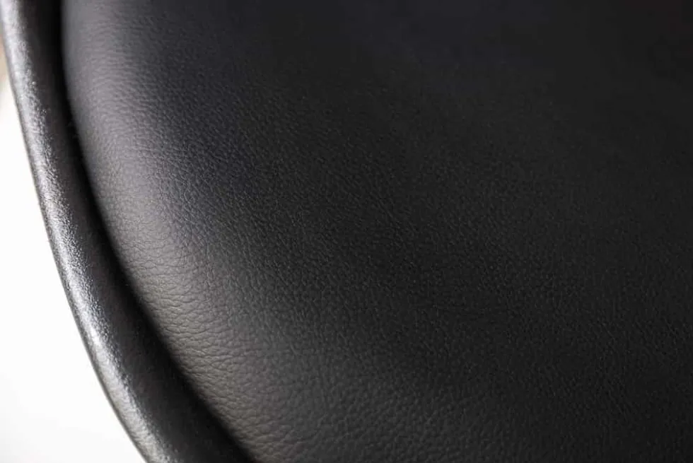 Design Stuhl SCANDINAVIA MEISTERSTÜCK schwarz goldene Beine