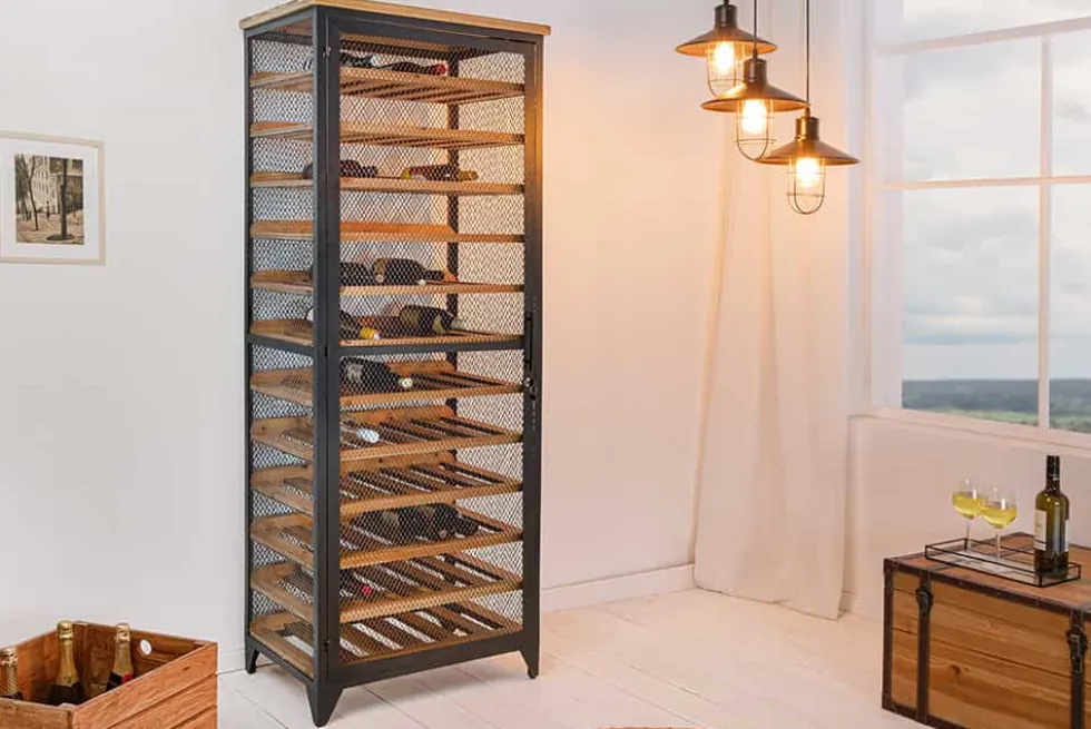 Design Weinschrank BODEGA 185cm natur schwarz Tannenholz Metall Flaschenregal