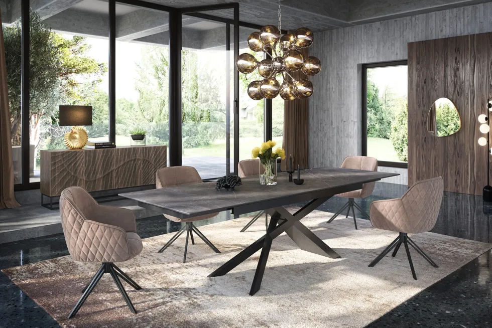 Drehbarer Design Stuhl EUPHORIA champagner greige Samt mit Armlehne Metallgestell schwarz