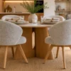 Drehbarer Stuhl WALKÜRE beige natur Eichenholz mit Taschenfederkern und Armlehne