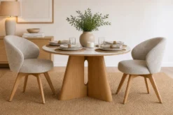 Drehbarer Stuhl WALKÜRE beige natur Eichenholz mit Taschenfederkern und Armlehne