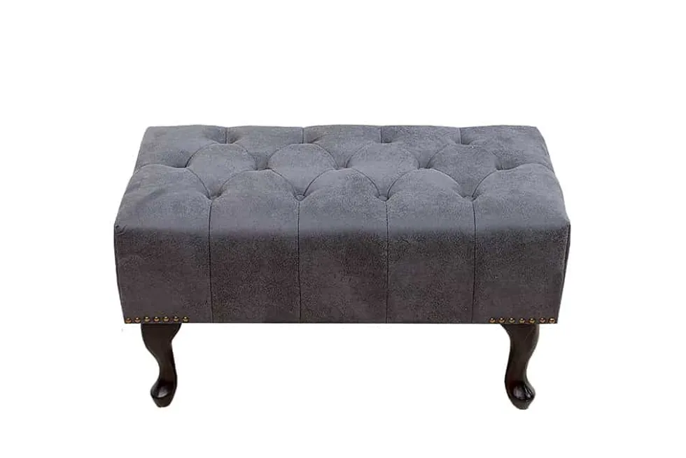 Edler Chesterfield Fußhocker antik grau Microfaser mit Knopfheftung und Nietenbesatz