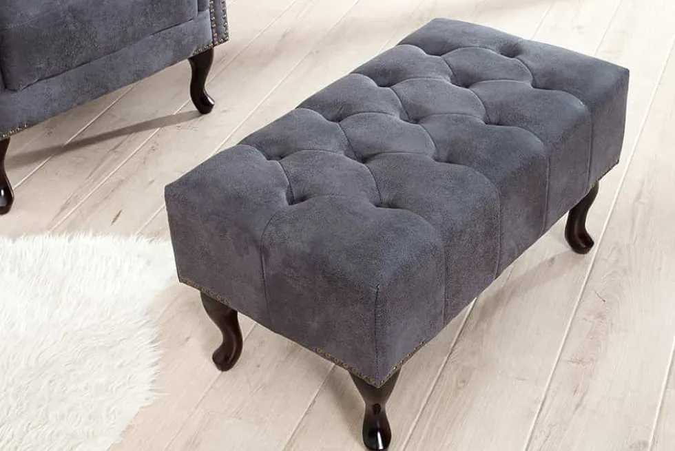 Edler Chesterfield Fußhocker antik grau Microfaser mit Knopfheftung und Nietenbesatz