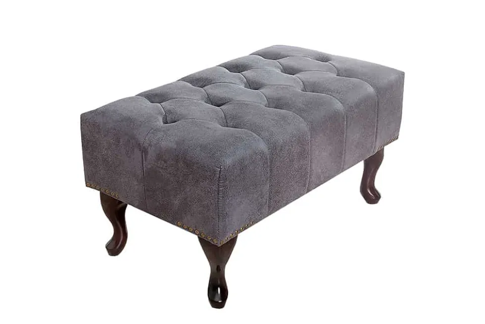 Edler Chesterfield Fußhocker antik grau Microfaser mit Knopfheftung und Nietenbesatz
