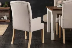 Eleganter Armlehnen Stuhl CASTLE beige mit Chesterfield Steppung im Landhausstil