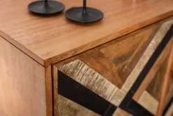 Elegantes Sideboard LONG ISLAND 160cm Mangoholz-Optik mit Retro Muster