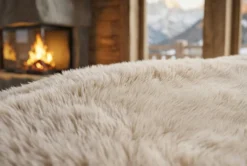 Großes 3-Sitzer Sofa YETI 200cm beige sand langfloriger Plüsch Shaggy-Stoff