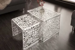 Handgearbeiteter Couchtisch ABSTRACT 49cm 2er Set silber im Gap Design