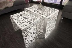 Handgearbeiteter Couchtisch ABSTRACT 49cm 2er Set silber im Gap Design