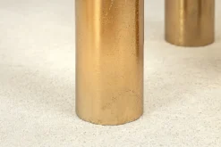 Handgefertigter Beistelltisch ABSTRACT 55cm gold schwarz Metall rund