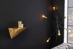 Handgefertigtes Wandregal PYRAMID 40cm gold antik Metall Hammerschlag Design