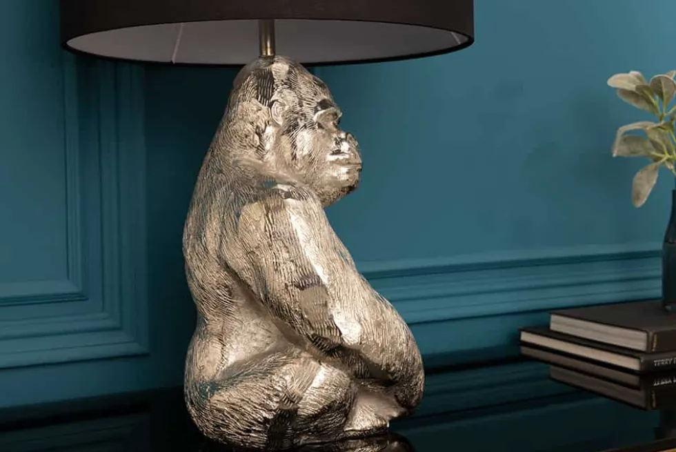 Handmade Tischlampe KONG 60cm silber Metall Affe Gorilla Dekoleuchte schwarzer Lampenschirm
