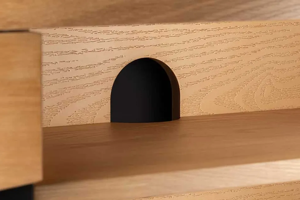 Hängendes TV-Lowboard LIVING EDGE 160cm natur schwarz Wildeiche geölt Baumkante