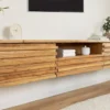 Hängendes TV-Lowboard RELIEF 200cm natur Akazienholz massiv mit aufwändiger Front