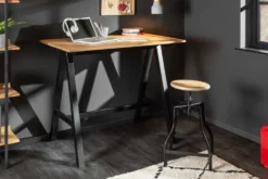 Massiver Bartisch CASTLE 120cm Wildeiche natur Stehtisch Industrial Design