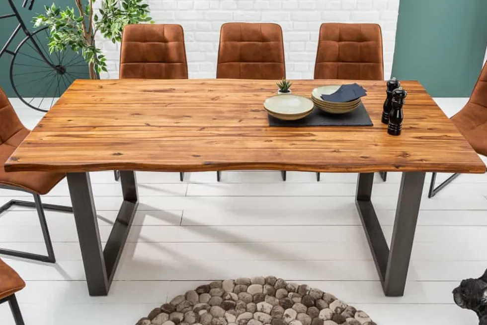 Massiver Baumstamm Esstisch GENESIS 200cm Akazie Baumkante Kufengestell Industrial Finish