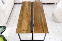Massiver Couchtisch AMAZONAS 110cm Mangoholz Metall schwarz Baumkante Honey Finish