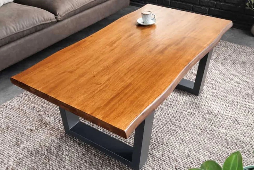 Massiver Couchtisch GENESIS 110cm braun Akazienholz Baumkante V-Gestell