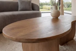 Massiver Couchtisch ORGANIC 120cm natur honey finish Mangoholz organische Form
