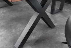 Massiver Esstisch GENESIS 160cm braun Akazienholz schwarz X-Gestell Baumkante