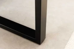 Massiver Esstisch LIQUID 160cm braun Akazienholz Baumkante schwarz Eisen blau
