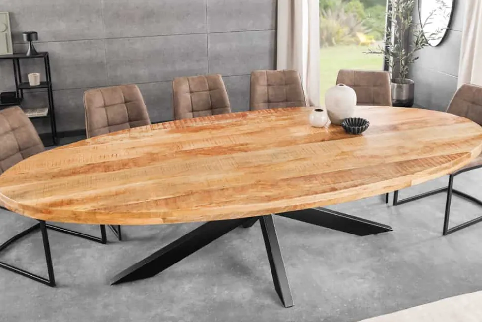 Massiver Industrial Esstisch GALAXIE 240cm natur Mangoholz oval Sterngestell