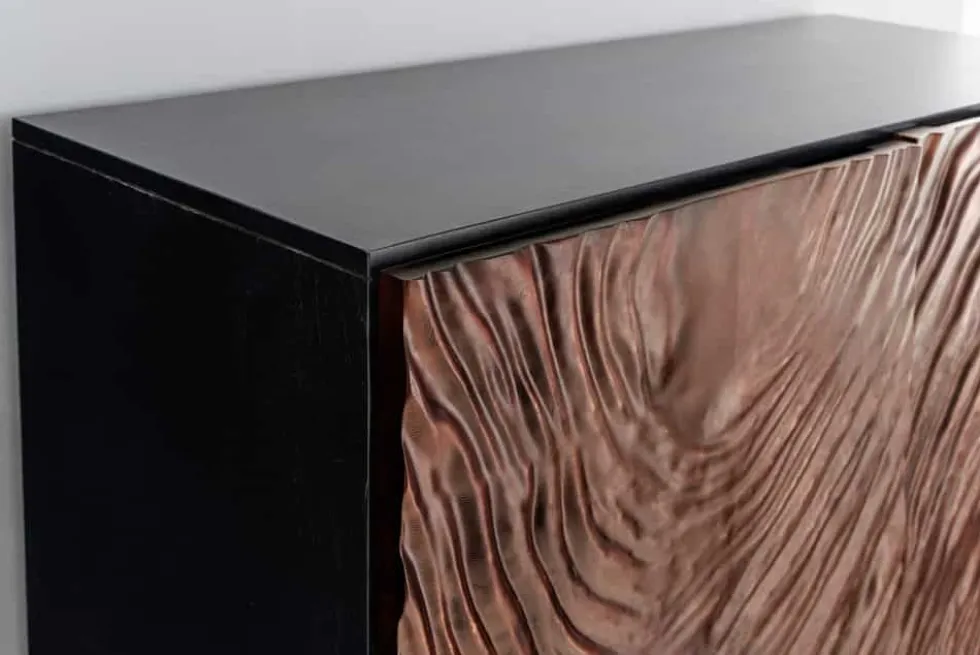 Massives Highboard FLUID 110cm walnuss-braun Akazienholz aufwendiges 3D-Design