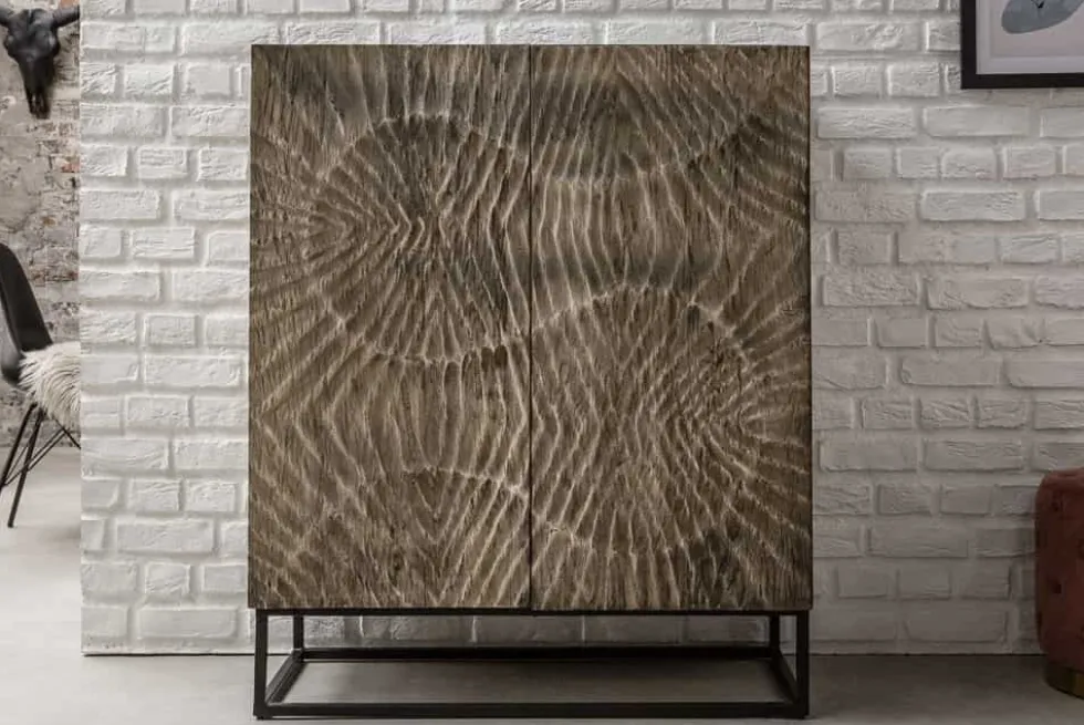 Massives Highboard SCORPION 120cm grau Akazie aufwendige 3D Schnitzereien