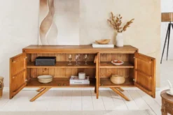 Massives Sideboard FINCA 150cm vintage braun recyceltes Pinienholz