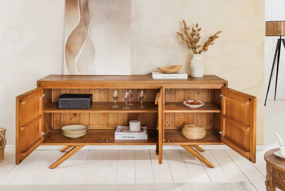 Massives Sideboard FINCA 150cm vintage braun recyceltes Pinienholz