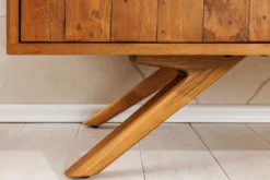 Massives Sideboard FINCA 150cm vintage braun recyceltes Pinienholz